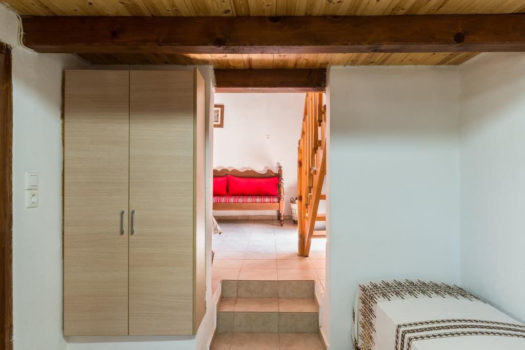 Traditional House Alikampos Экстерьер фото